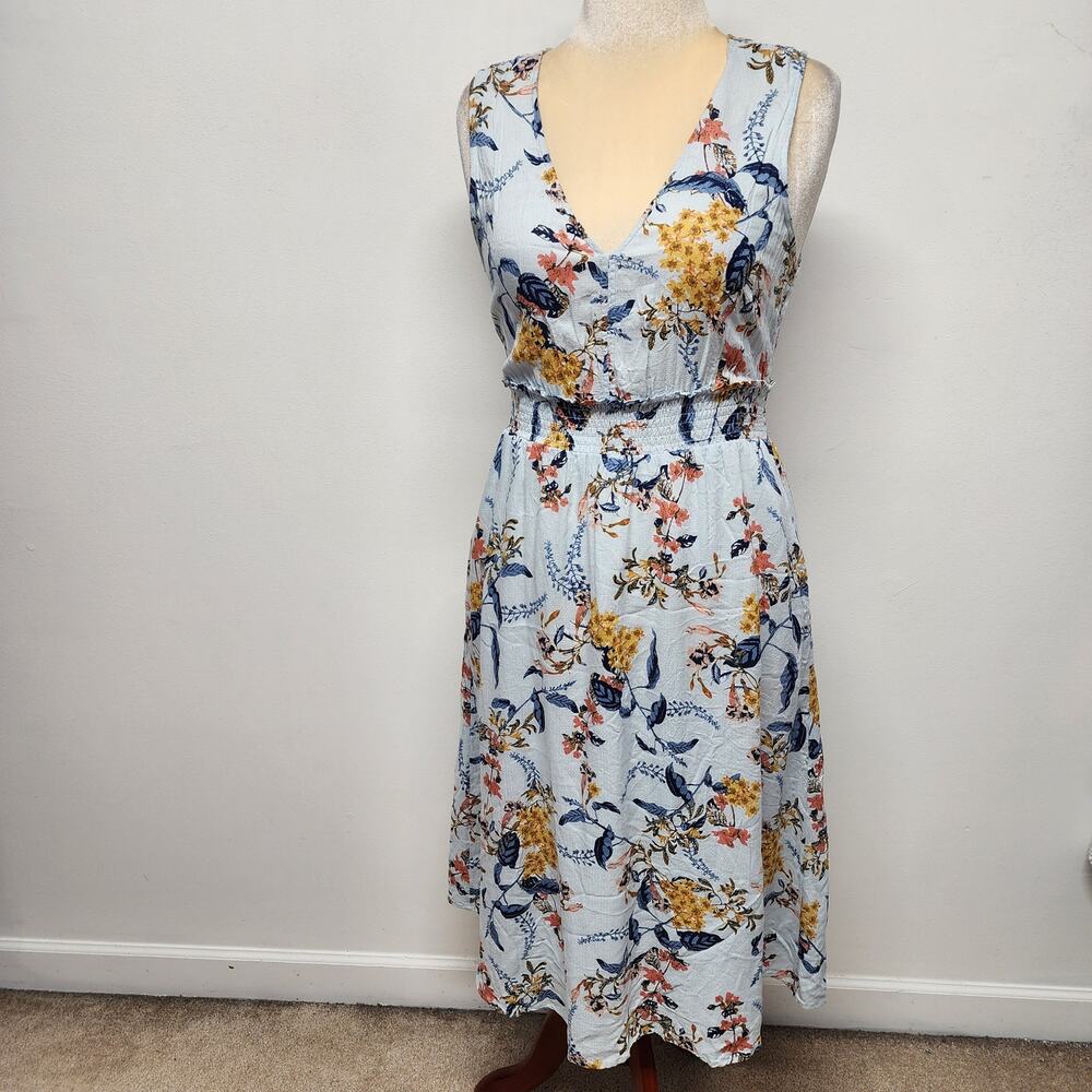 Lucky Brand Floral Midi Dress Size M Blue V-neck Lightweight Viscose Cottagecore